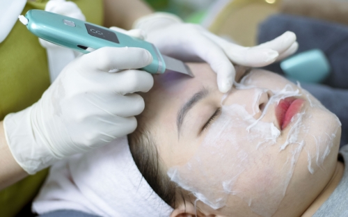 Chăm Sóc Da Mụn, Nám - Giải Pháp Cho Làn Da Sạch Mịn, Tươi Sáng